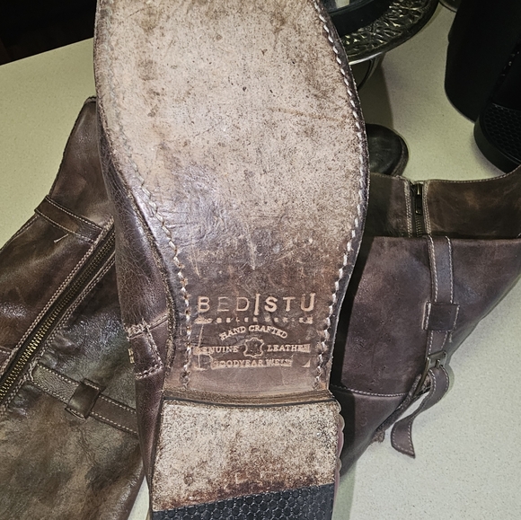 Bedstu Leather Boots - Picture 3 of 5